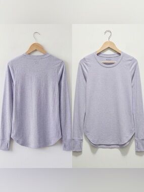Athleta Light Lavender Purple Long Sleeve Crew Neck Thumbhole Tee Split Hem NWOT